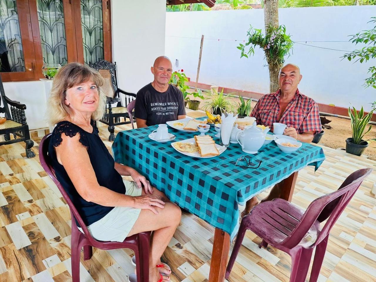 Ameena Homestay Tangalle Buitenkant foto