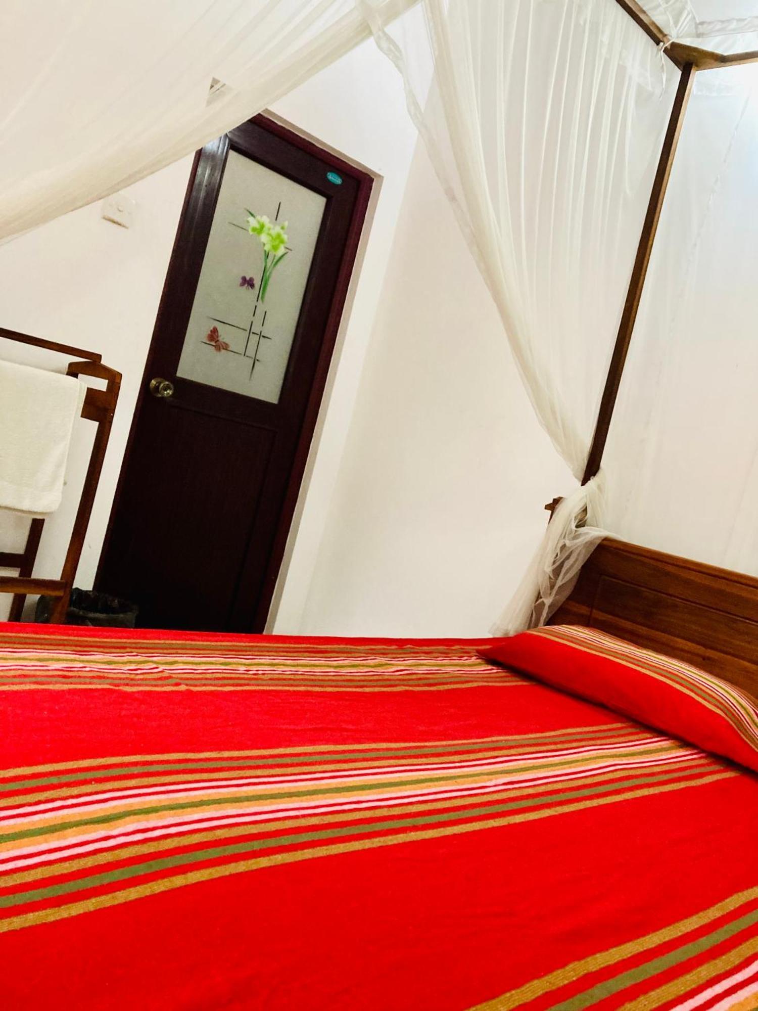 Ameena Homestay Tangalle Buitenkant foto